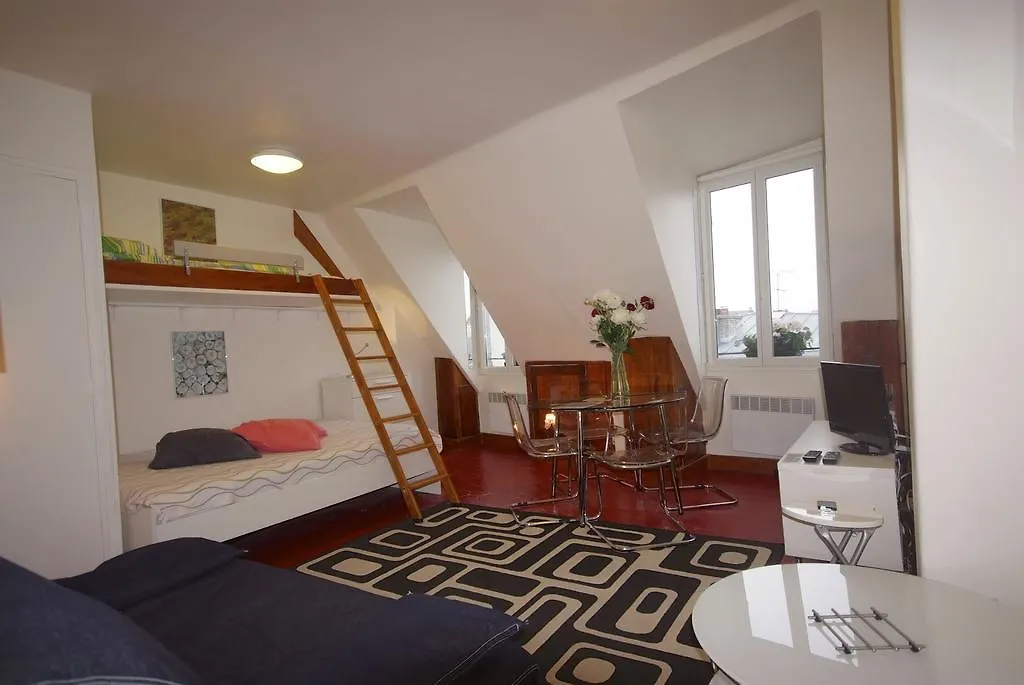 Apartment Le Pantheon